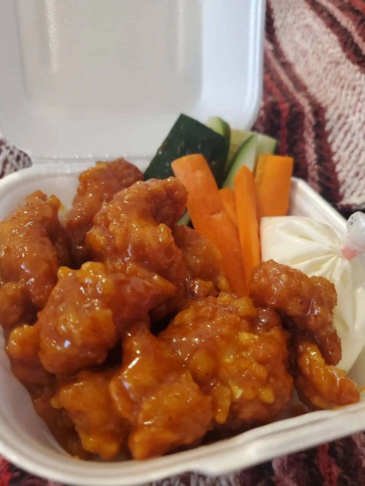 Boneless de Pollo en salsa Mango/Habanero.